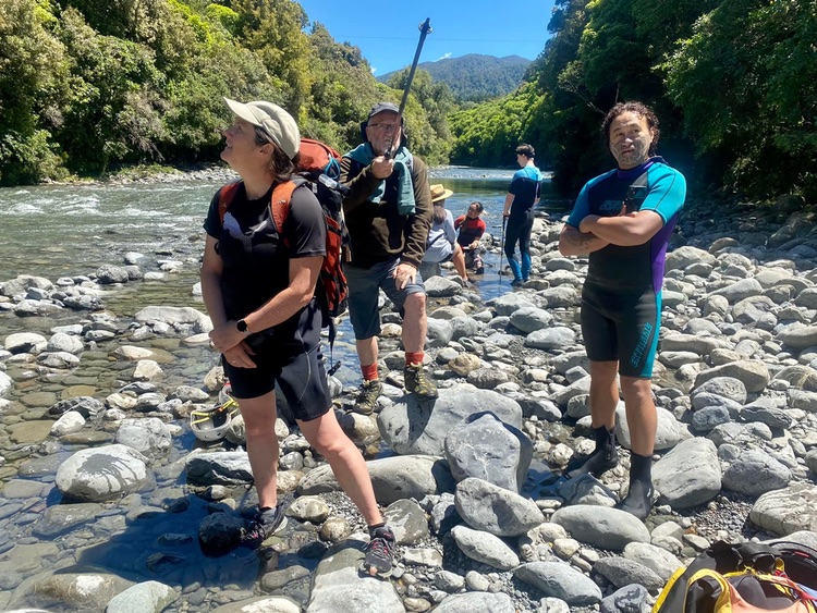 Walking down the Ruamahanga River